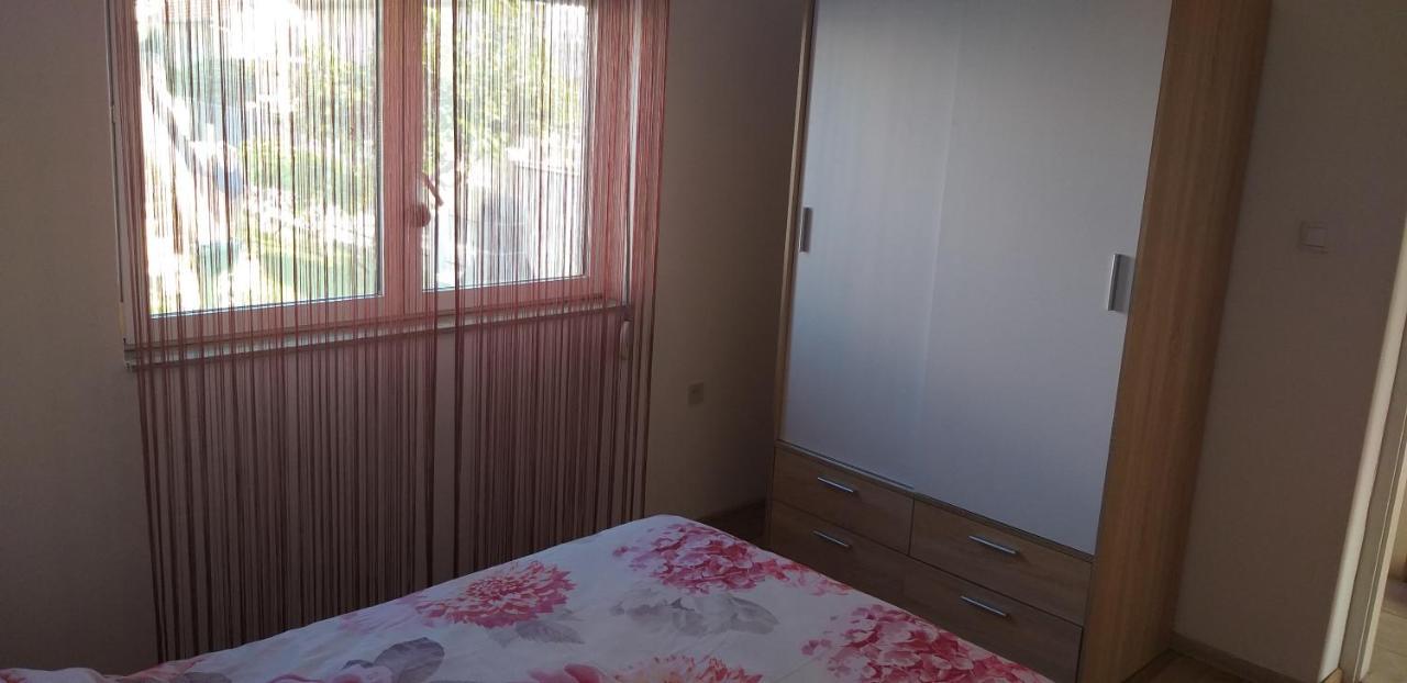 Apartman Zvoncica Vrsi Exteriör bild