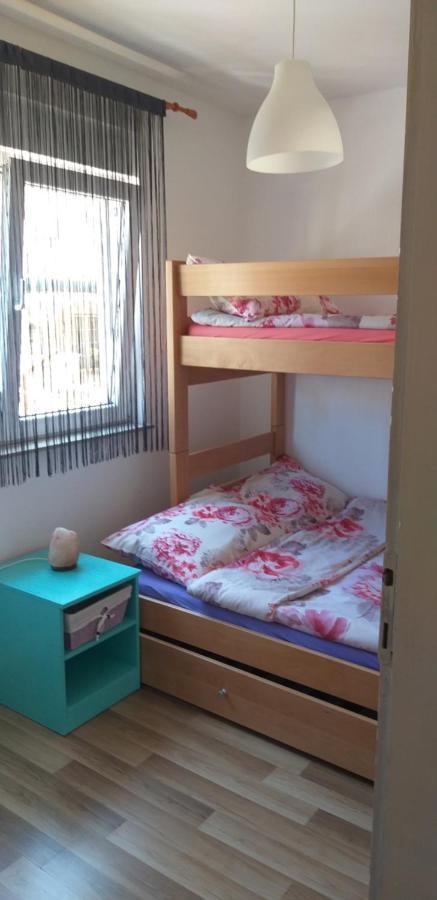 Apartman Zvoncica Vrsi Exteriör bild